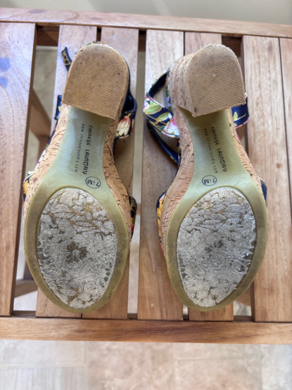 Chinese Laundry Navy Floral Cork Platform Heels - Picture 7 of 7